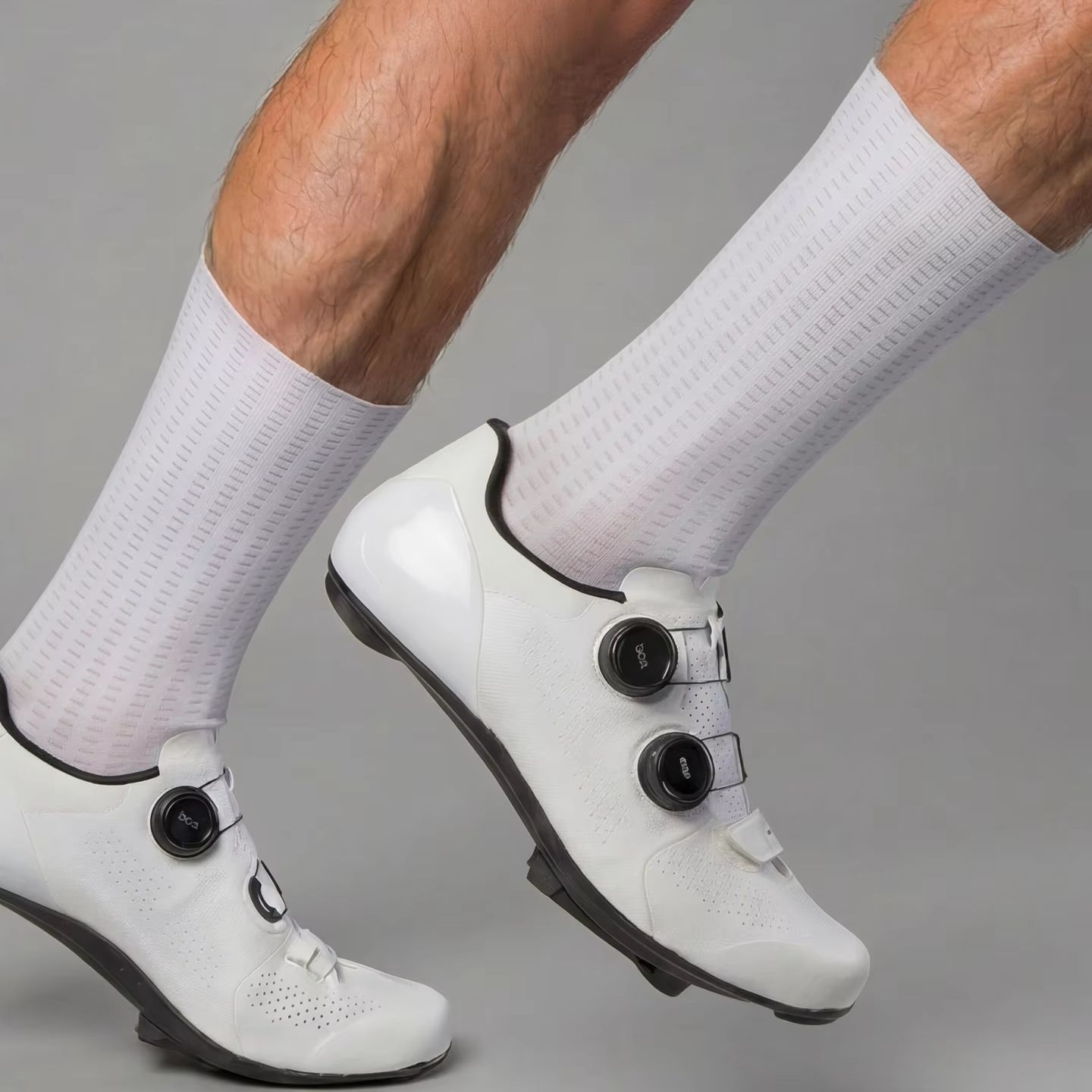 ถุงเท้าปั่นจักรยานแบบแอโร่ระดั - Sports Socks บทวิจารณ์และราคา